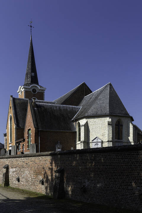 Onze-Lieve-Vrouwkerk, Hever