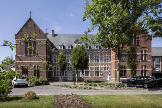 bijzondere jeugdzorg De Waaiburg